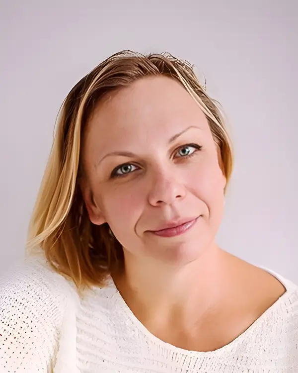 Буренкова.png Буренкова.png